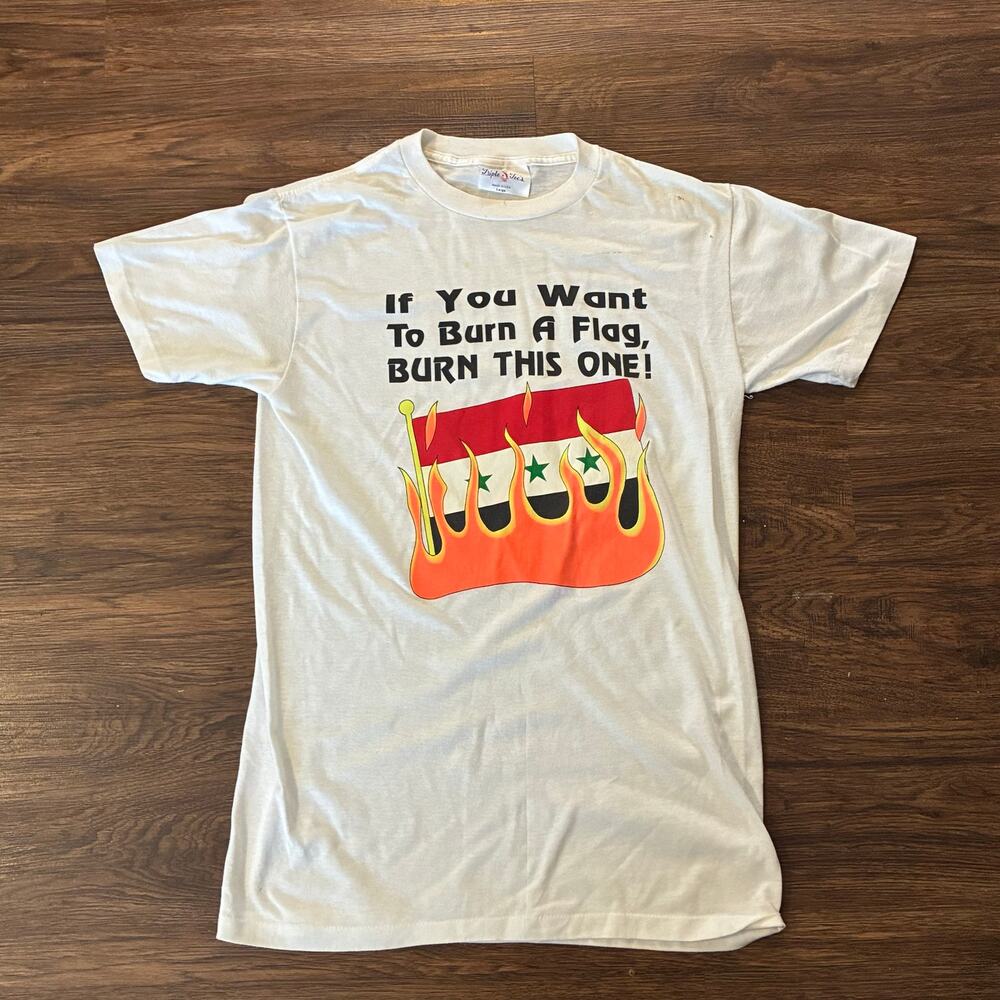 Vintage Persian Gulf War Graphic T-Shirt 90s Protest USA Made Large‎ White
